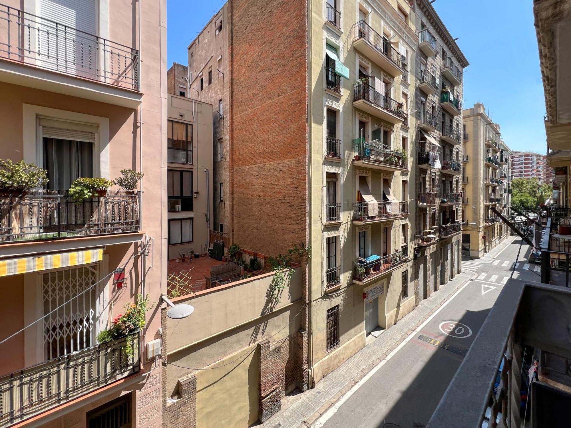 Stay U-Nique Apartments Begur برشلونة المظهر الخارجي الصورة