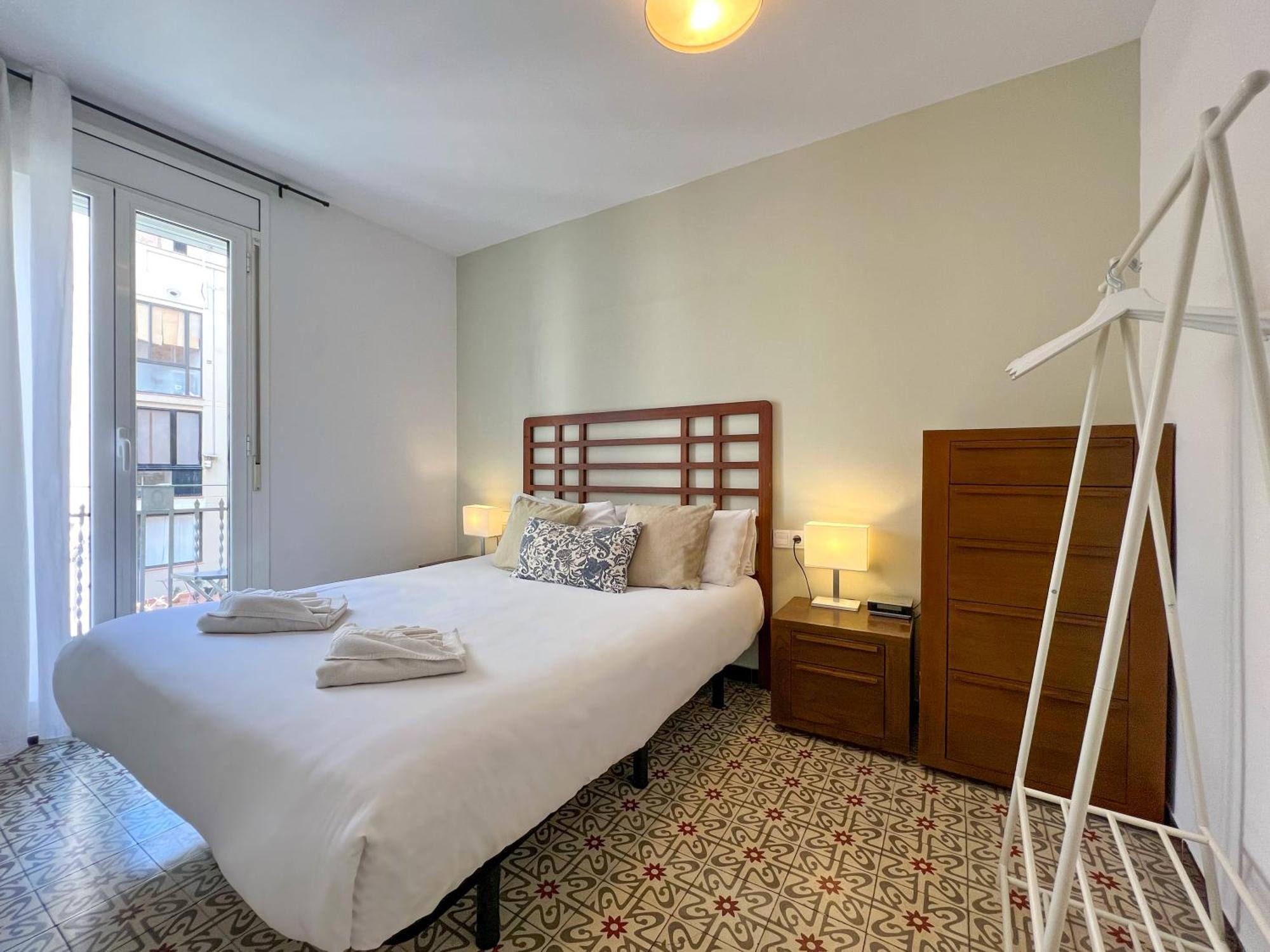Stay U-Nique Apartments Begur برشلونة المظهر الخارجي الصورة