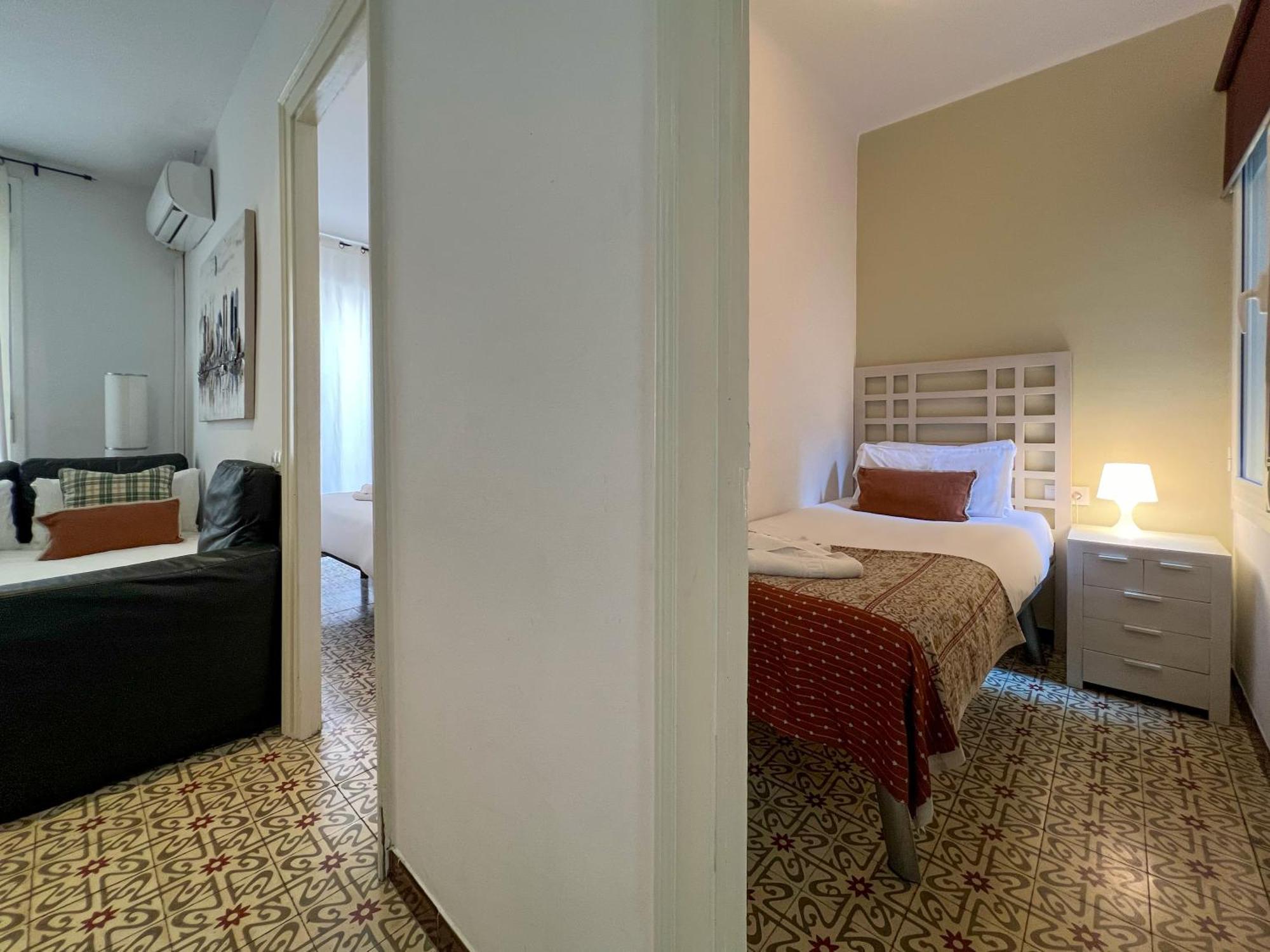 Stay U-Nique Apartments Begur برشلونة المظهر الخارجي الصورة